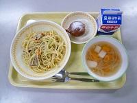 10月18日紫芋ドーナツ (1).JPG