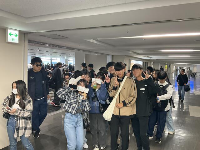 搭乗口4