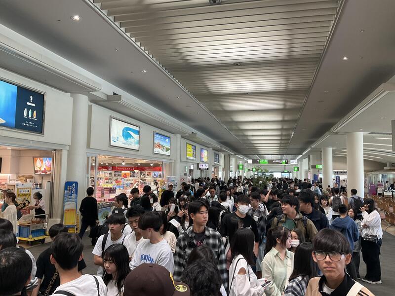 那覇空港到着2