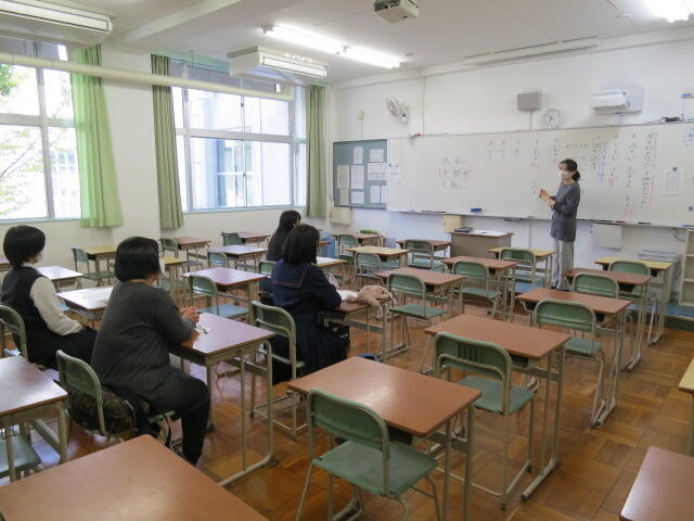 021_学校説明会  (12).JPG