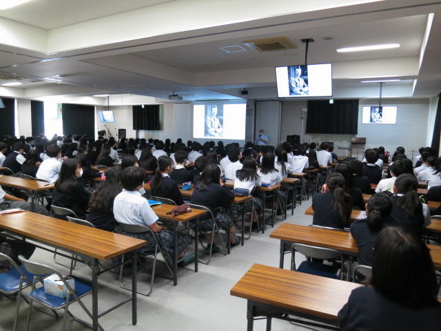 0715_2年人権講演会.JPG