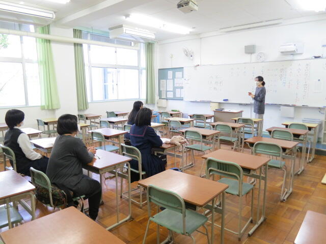 021_学校説明会  (11).JPG