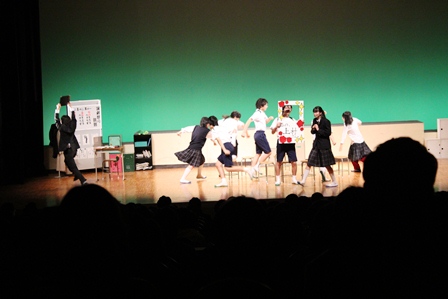 261227演劇部・軽音楽部が芸文祭で活躍２.JPG