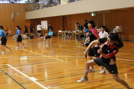 270504茨木市バドミントン2.JPG