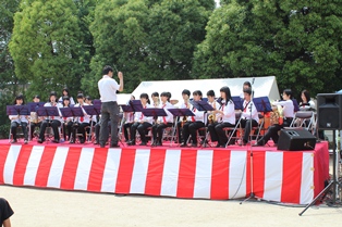 270531ふれあいフェスタ吹奏楽２.JPG