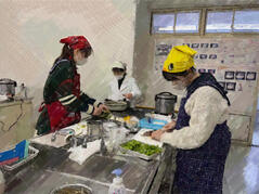 240118【写真】授業の風景86（３年「生活文化」、セリと鶏団子鍋、土鍋の蒸し物） (3).JPGのサムネイル画像