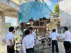 240909【写真】体育祭（大清掃、マスコット解体） (1).JPGのサムネイル画像