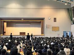 241224【写真】全校集会、表彰、大清掃 (1).JPGのサムネイル画像