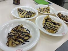 251017【写真】家庭部_文化祭の企画宣伝 (1).JPGのサムネイル画像