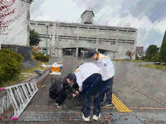 251125【写真】授業の風景82（２年「まちづくり」、いばらきイルミフェスタ灯イルミネーション飾りつけ） (8).JPGのサムネイル画像