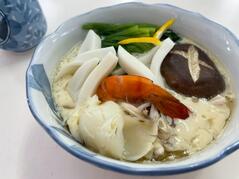 260129【写真】授業の風景89（３年「生活文化」、揚げもち雑煮＆小田巻蒸し、甘酒クッキー＆プチトマトの麻婆豆腐、雑穀スープ） (5).jpegのサムネイル画像