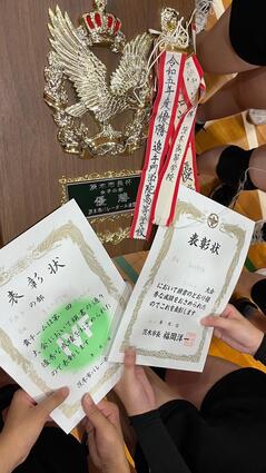 240726【写真】女子バレーボール部活動報告（茨木市長杯優勝！） (3).JPGのサムネイル画像