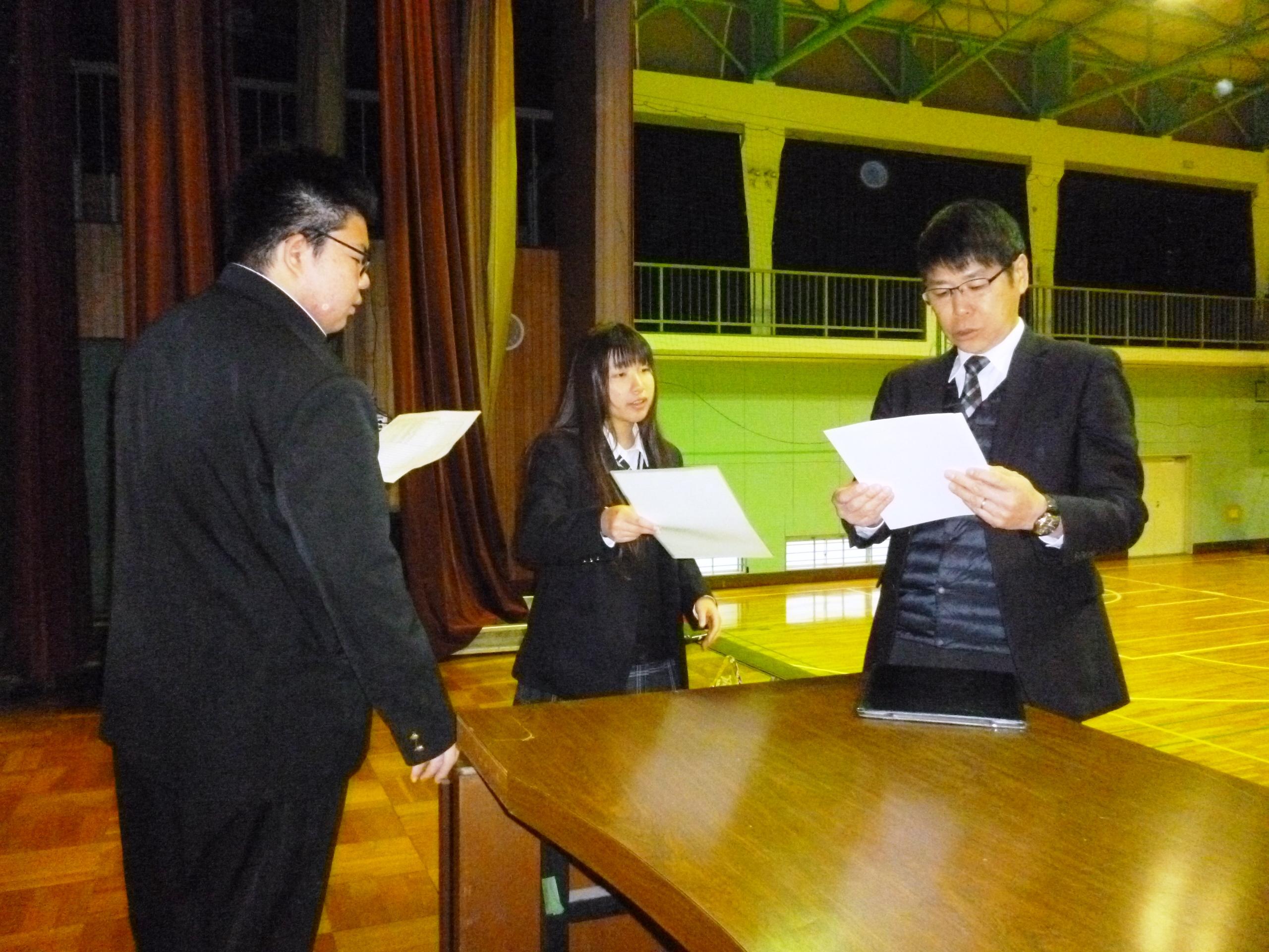 https://www.osaka-c.ed.jp/blog/imamiya-t/student_council/04.JPG_1.jpg