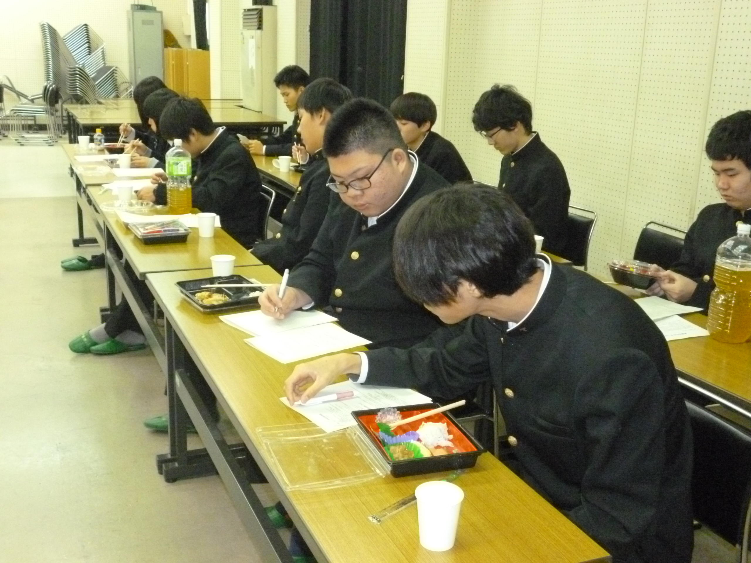 https://www.osaka-c.ed.jp/blog/imamiya-t/student_council/5.JPG_6.jpg