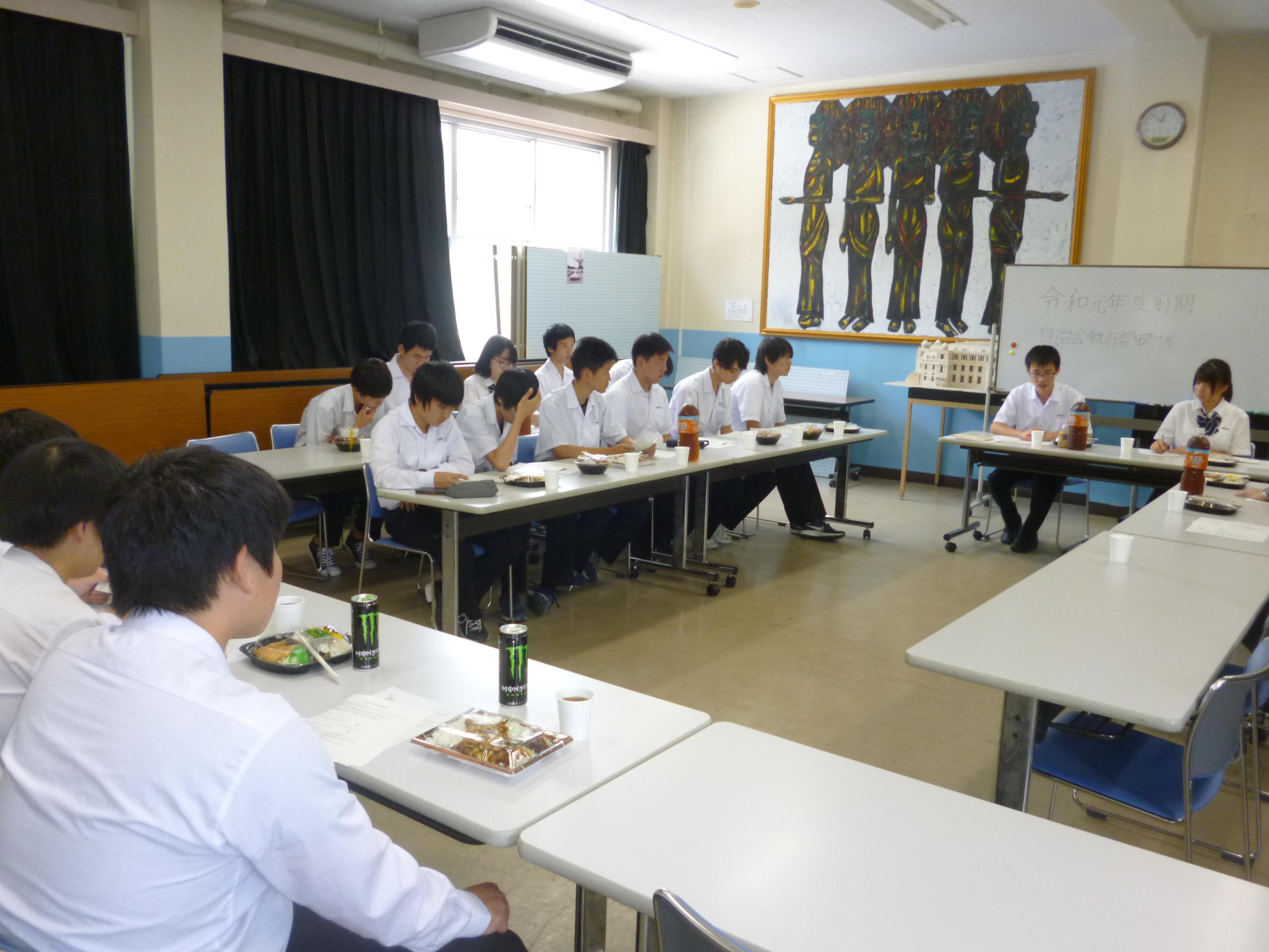 https://www.osaka-c.ed.jp/blog/imamiya-t/student_council/P1040828.JPG