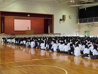 https://www.osaka-c.ed.jp/blog/imamiya/imamiyan_2026/IMG_5026.jpg