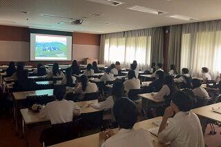 s-20251010大学訪問30期 (11).jpg