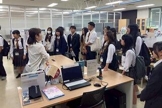 s-20251010大学訪問30期 (8).jpg