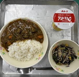 給食.jpg