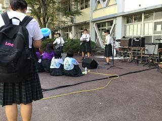 軽音楽部２.JPG