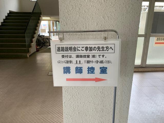 2_121.jpg