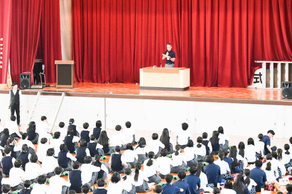 2026年 1学期終業式-2.jpg