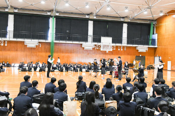 クラブ紹介-3.jpg
