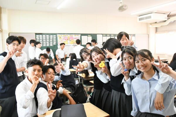 https://www.osaka-c.ed.jp/blog/kanaoka/52th/2a755f51c2f579e9ef885274697d9921.jpg