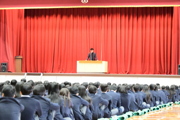 ３学期終業式-5.jpg