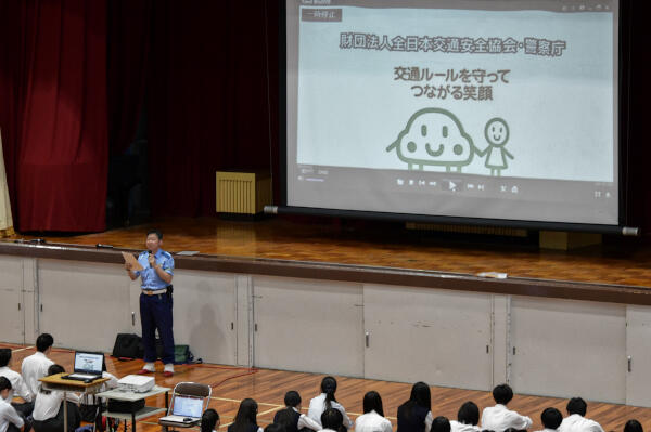 １学期終業式-2.jpg