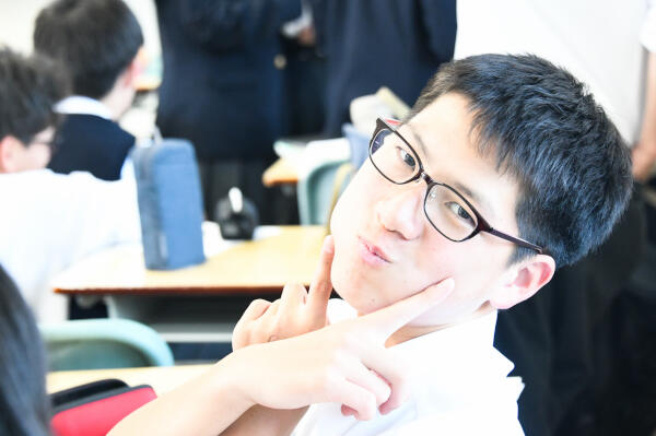 https://www.osaka-c.ed.jp/blog/kanaoka/52th/LHR-7.jpg