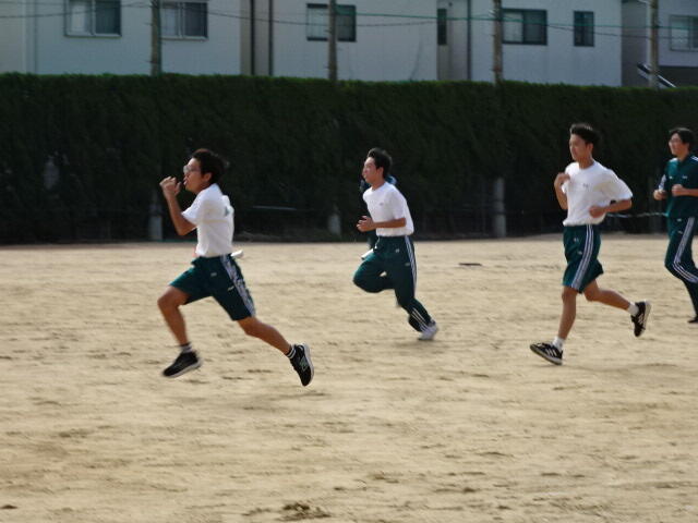 1106_1年男子体育 (16).JPG