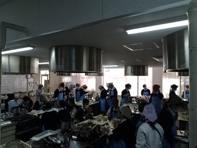 1030_調理実習 (12).JPG
