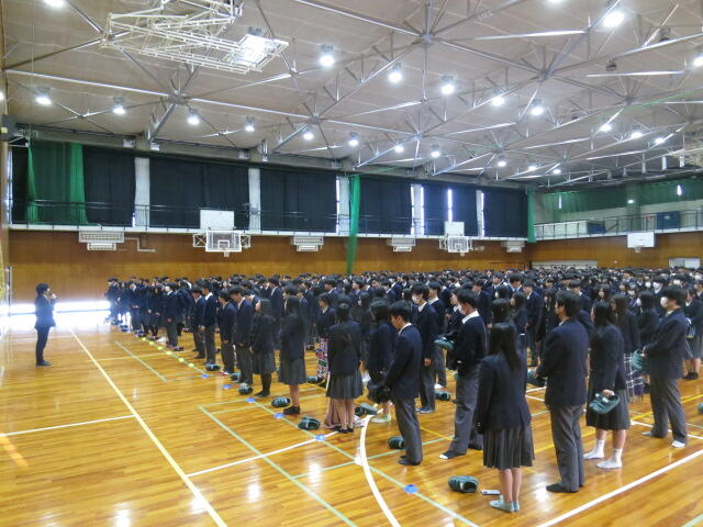 1224_学期終業式 (4).JPG