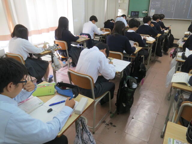 1030_授業見学_国語 (1).JPG