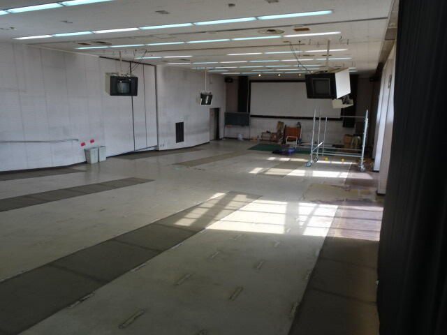 視聴覚教室_①２ (4).JPG