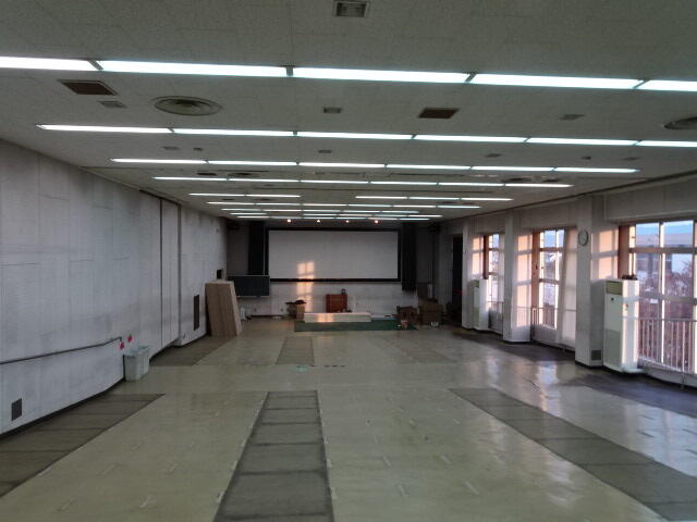 視聴覚教室_①２ (5).JPG