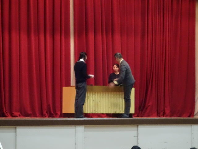 R7_2学期終業式 (10).JPG