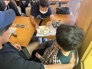 F1606C03EB1FB88352FC3CAFE93516E523323510.jpg
