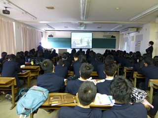 大学見学1.JPG