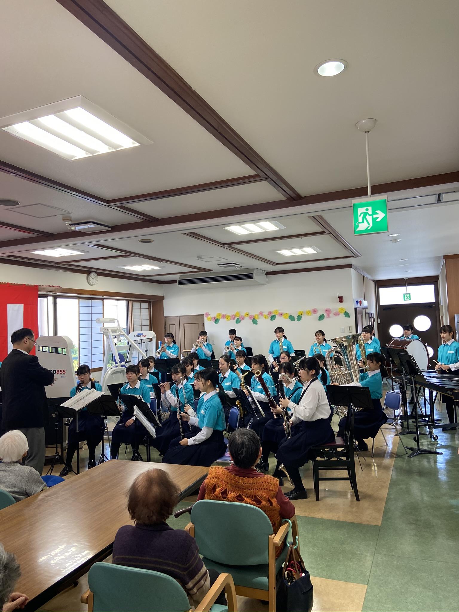 https://www.osaka-c.ed.jp/blog/korigaoka/brs/32B27C66-CA25-4851-90F3-AEAF6CA3776A.jpeg