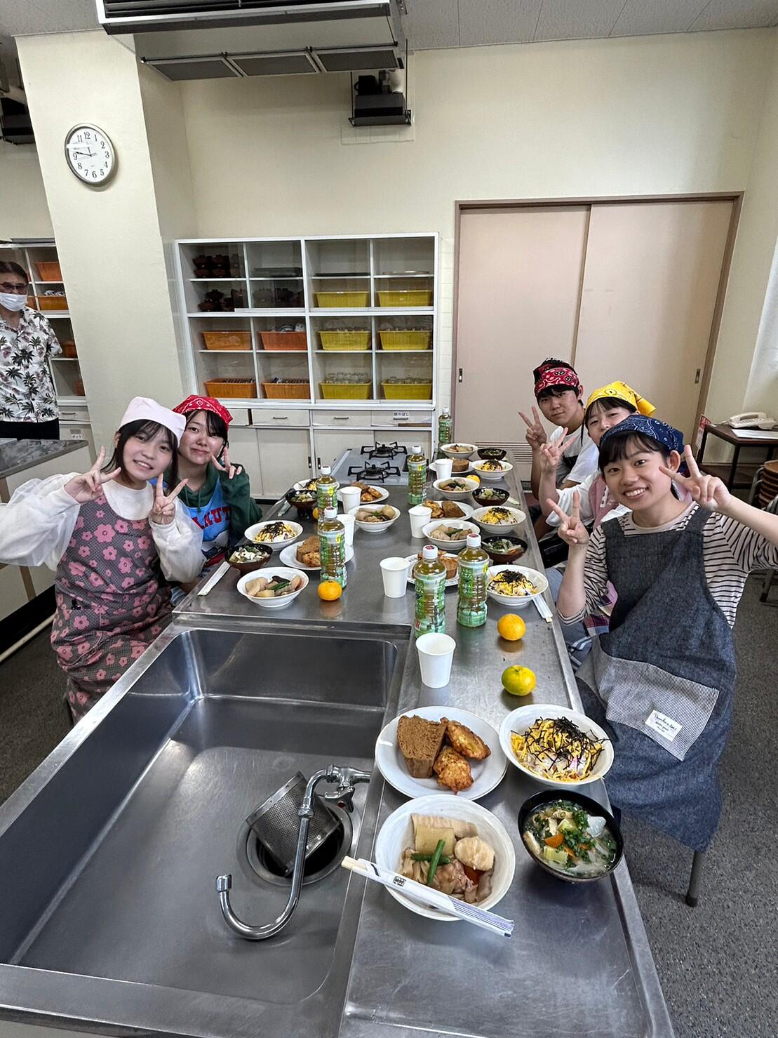 https://www.osaka-c.ed.jp/blog/makino/highschool/1697691539312.jpg