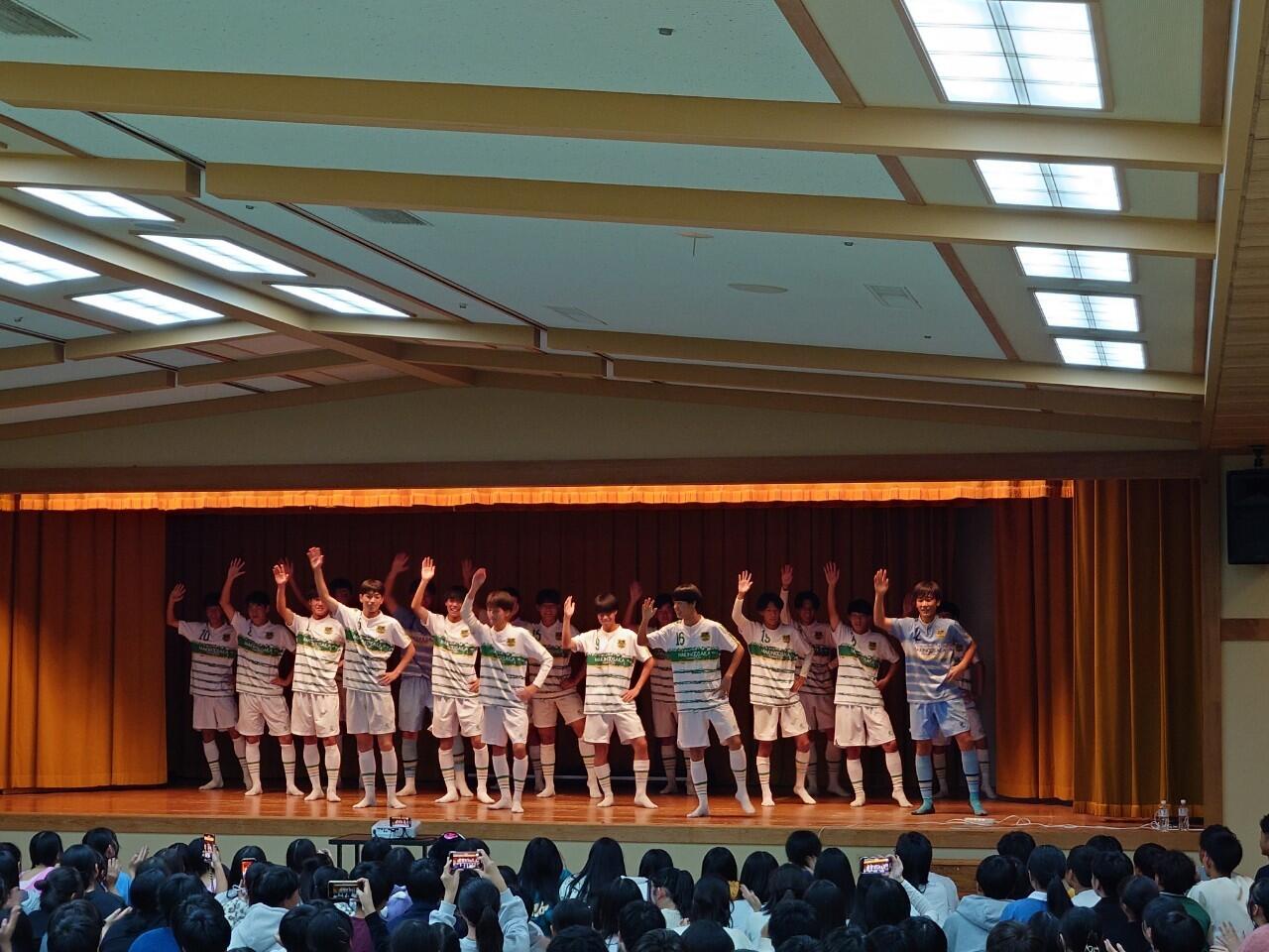 https://www.osaka-c.ed.jp/blog/makino/highschool/1697752875672.jpg