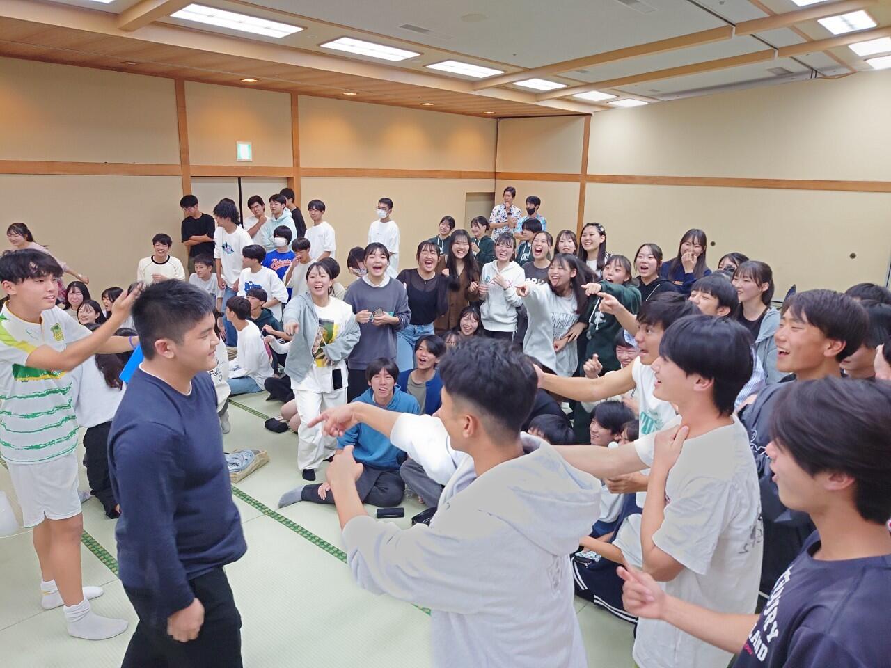 https://www.osaka-c.ed.jp/blog/makino/highschool/1697752876759.jpg