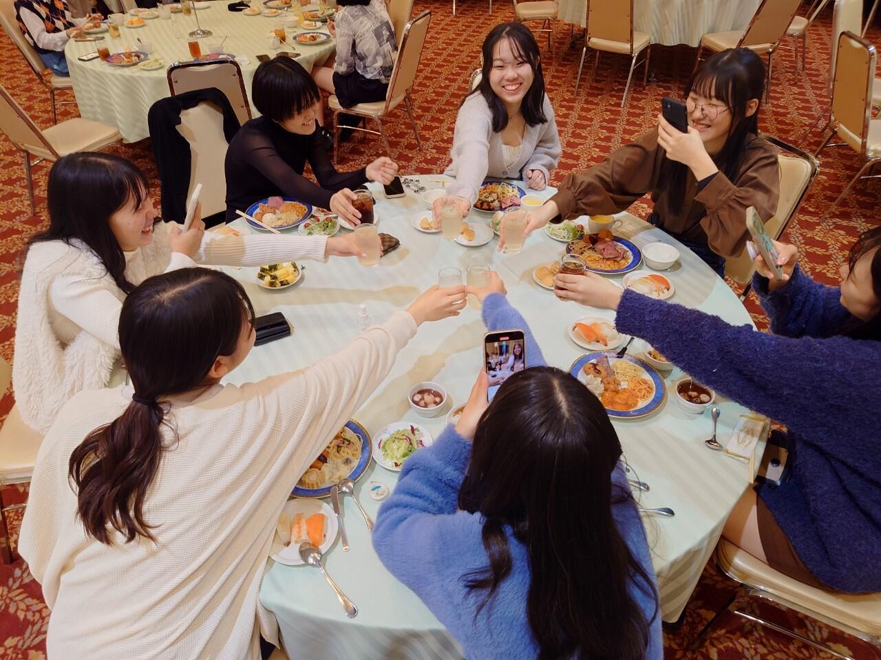https://www.osaka-c.ed.jp/blog/makino/highschool/3c5e77fb29e1c66881025fa0908959f76af0efe0.jpg