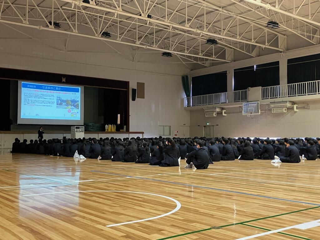 https://www.osaka-c.ed.jp/blog/makino/highschool/IMG_0146.jpg
