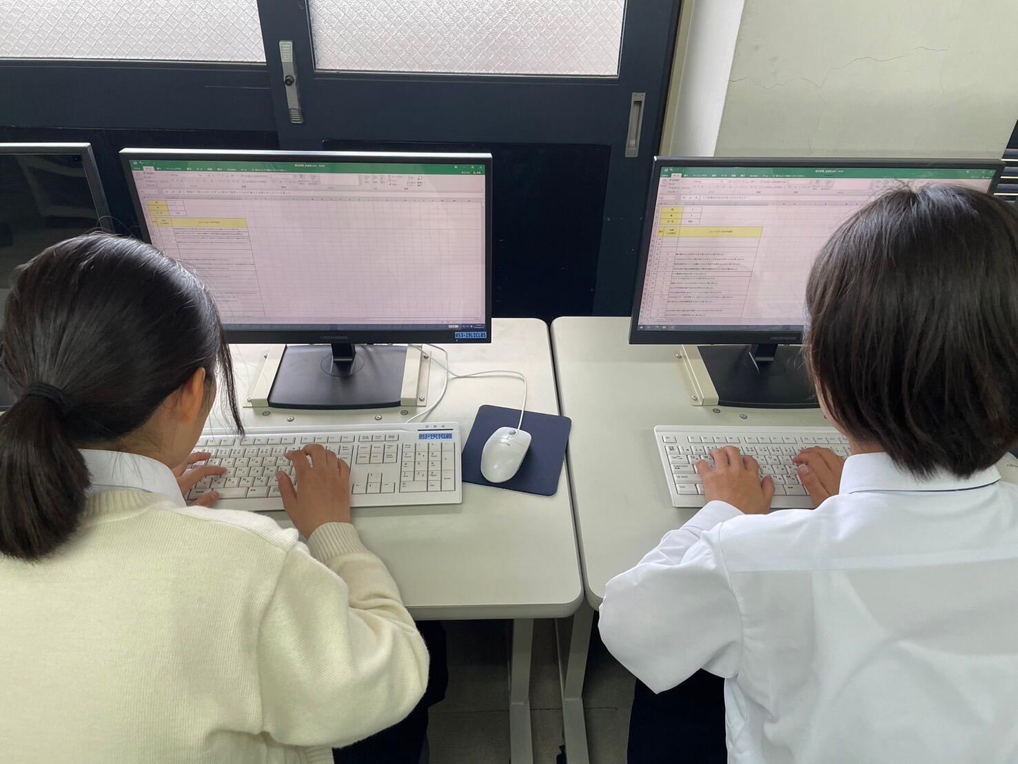 https://www.osaka-c.ed.jp/blog/makino/highschool/IMG_0820.jpg