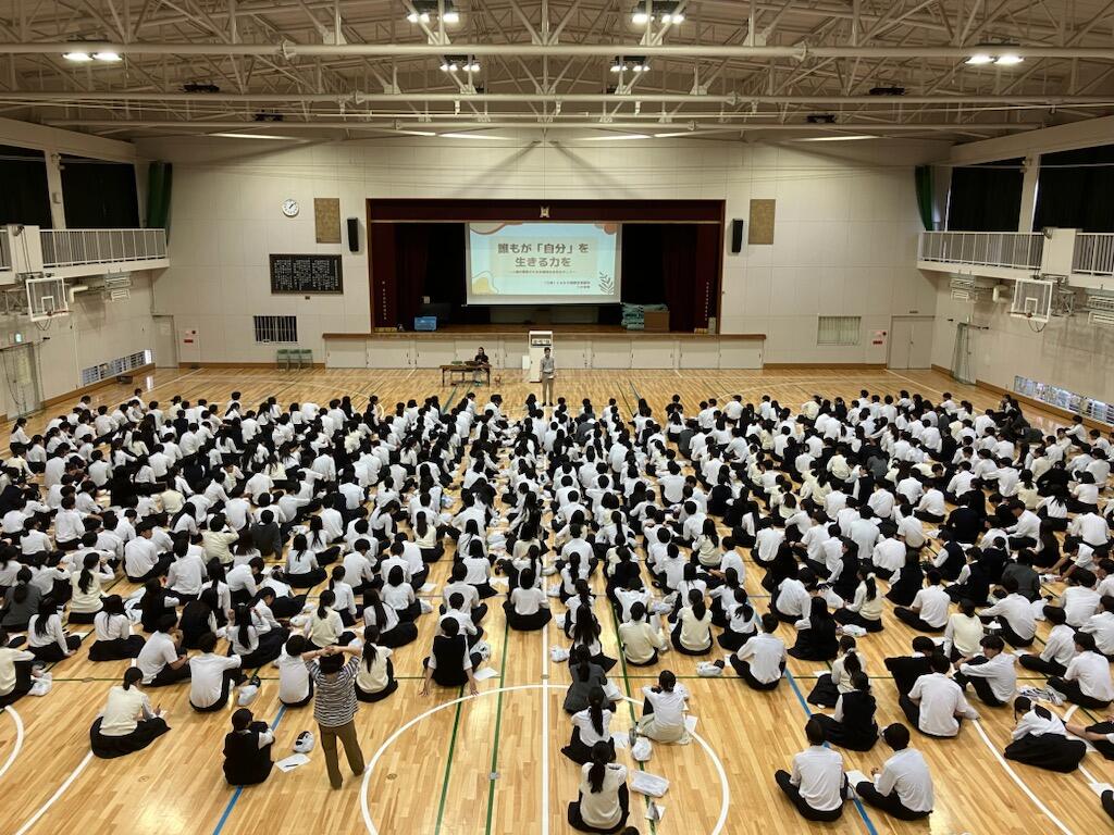 https://www.osaka-c.ed.jp/blog/makino/highschool/IMG_0896.jpg