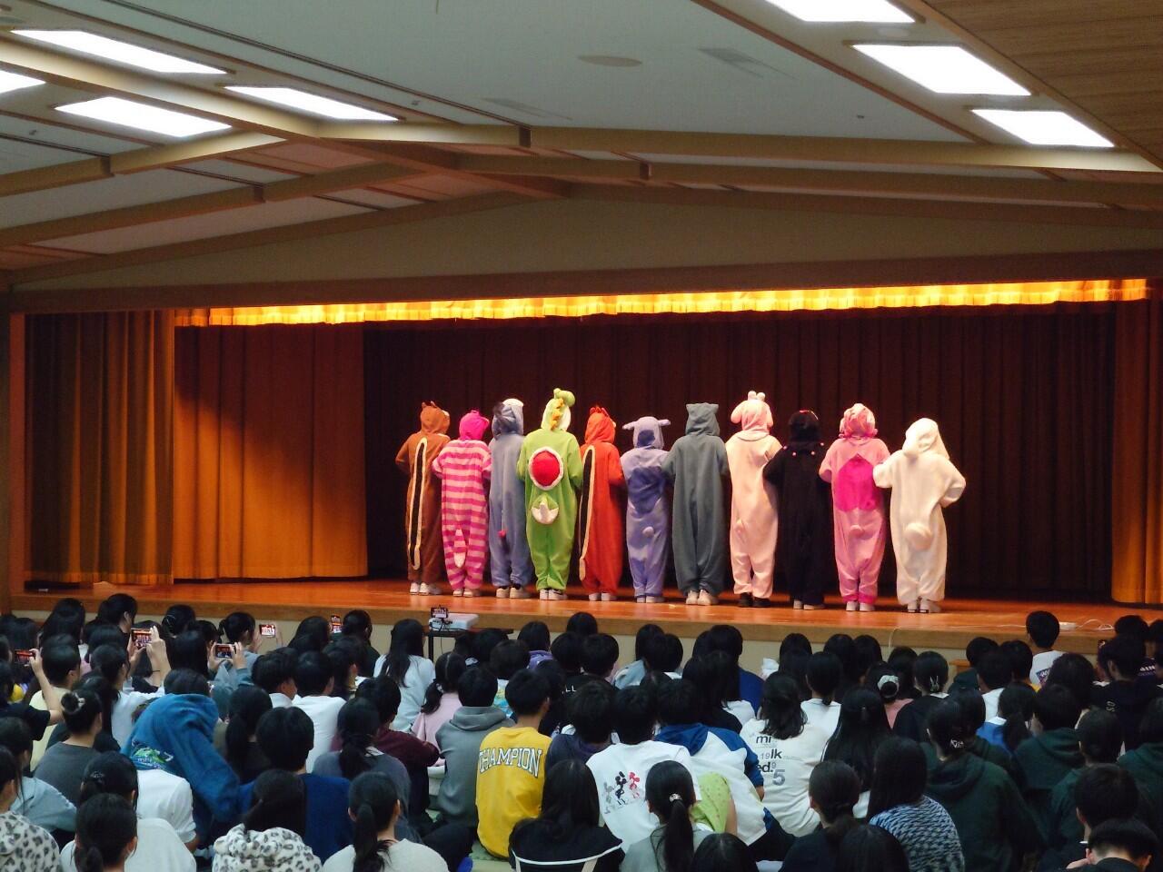 https://www.osaka-c.ed.jp/blog/makino/highschool/dd1a13a335f7ef5e6f5a6fef9721655ad7d73afe.jpg