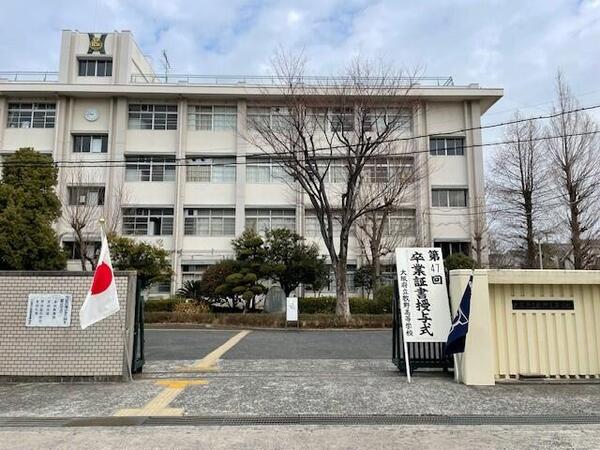 卒業式校門前③.jpg